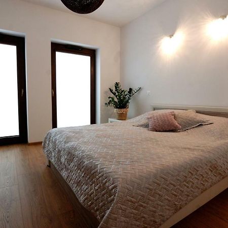 Apartamenty Pod Wieza แชมิตช์ ภายนอก รูปภาพ