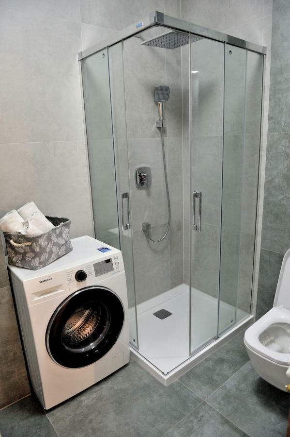Apartamenty Pod Wieza แชมิตช์ ภายนอก รูปภาพ